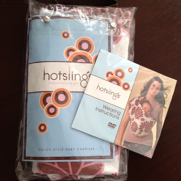 ✂PRICE REDUCED✂ Hotslings floral baby carrier