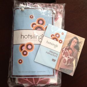 ✂PRICE REDUCED✂ Hotslings floral baby carrier