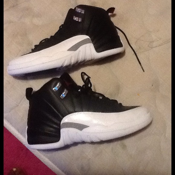 Playoff 12s Retro Jordans sz 6.5y