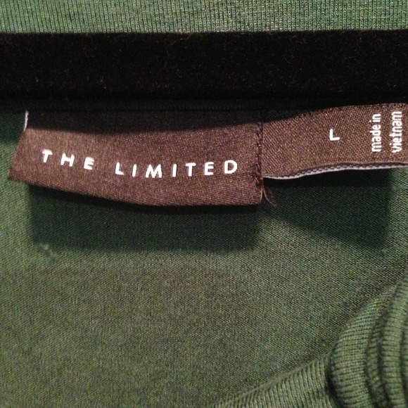 🚫sold Green long sleeve top - Picture 3 of 4