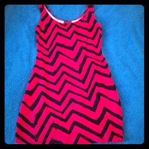 🆕 Striped Print Dress