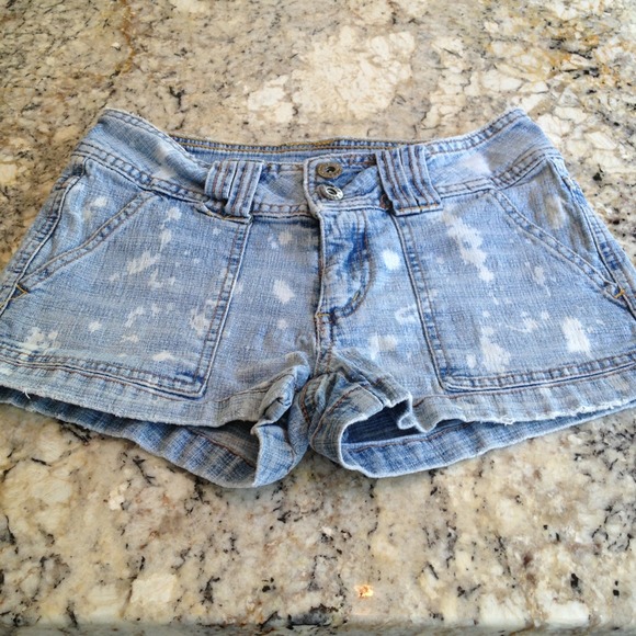 BONGO size 0 denim shorts