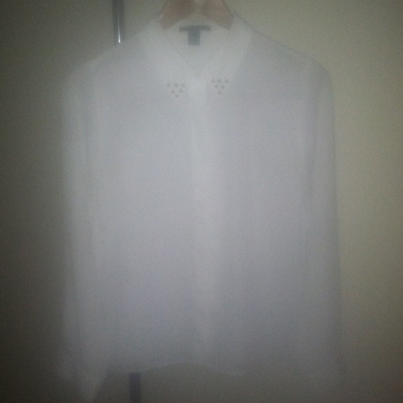 WHITE CHIFFON SHIRT
