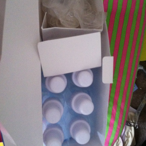 💢💢SOLD💢💢 - Picture 2 of 4