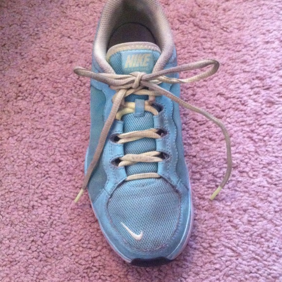 🚫Sold🚫Colorful Nikes - Picture 3 of 3