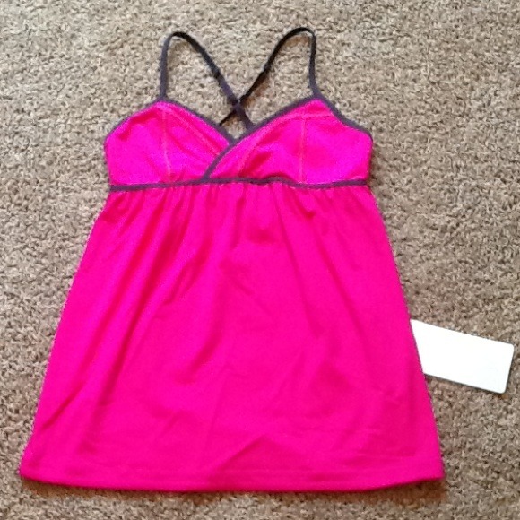 lululemon athletica Tops - ⭐Reduced⭐Lululemon rehearsal tank