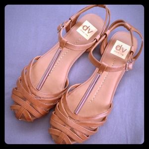 🆕 DV by Dolce Vita "Zen" Brown Leather Sandals