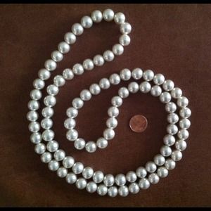 Large glass pearl necklace