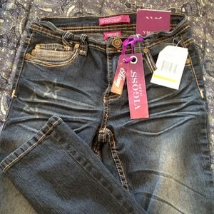 Cutest jeans ever. Girls not womens