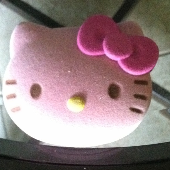 ✋SOLD✋💗Hello Kitty Ring💗 - Picture 4 of 4