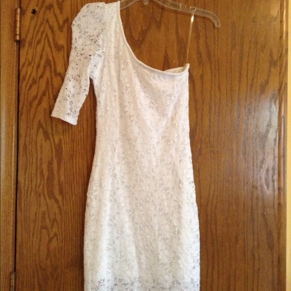 Traded - Picture 2 of 4