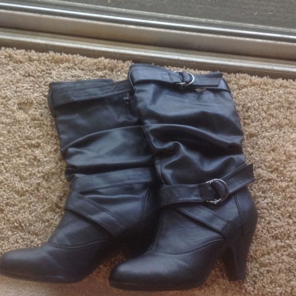 Black boots