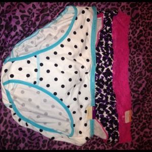 BUNDLE! Undies, dress, & shoes!