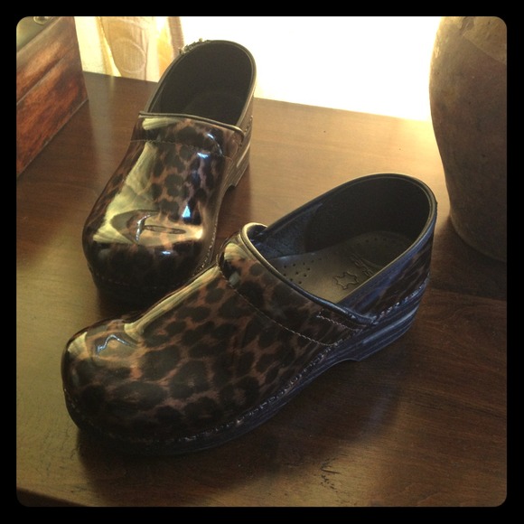 Bundle Dansko's shoes, bracelet, earrings