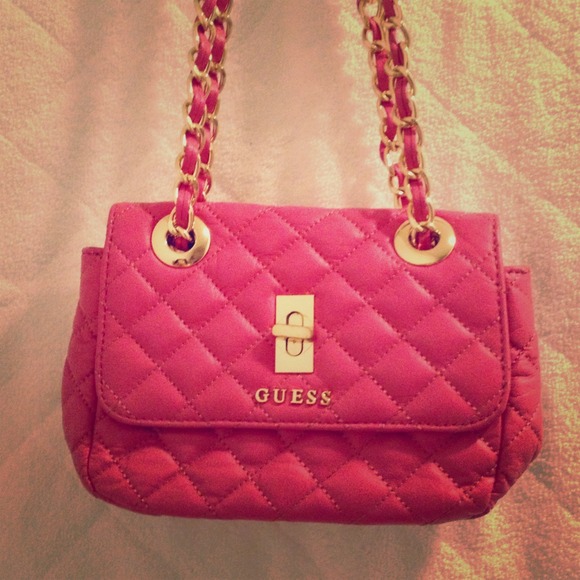 TRADED!!!! Cute Guess handbag
