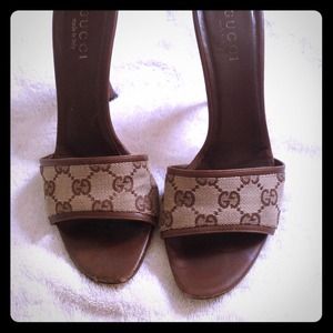 Gucci Mules!!! Authentic.