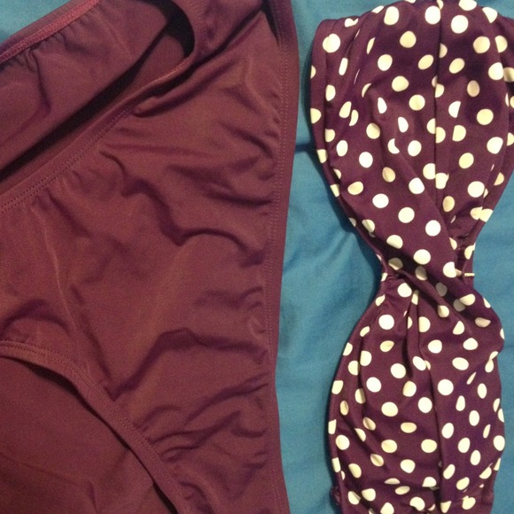 *SOLD**Deep purple bikini separates