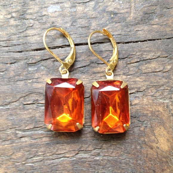 Sold - Whiskey Colored Vintage Glass Earrings - Picture 2 of 3