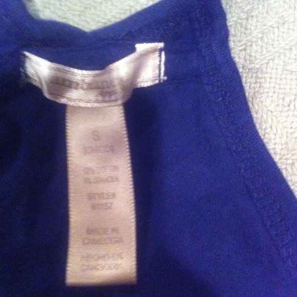 Tank tops - Picture 3 of 3