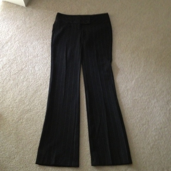🚫Sold bundle🚫pants, old navy pants, 2 skirts
