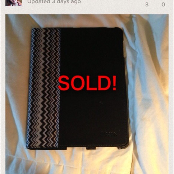 Ihome iPad case in black and white