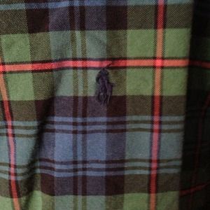 Bundle of 4 shirts Sz L.