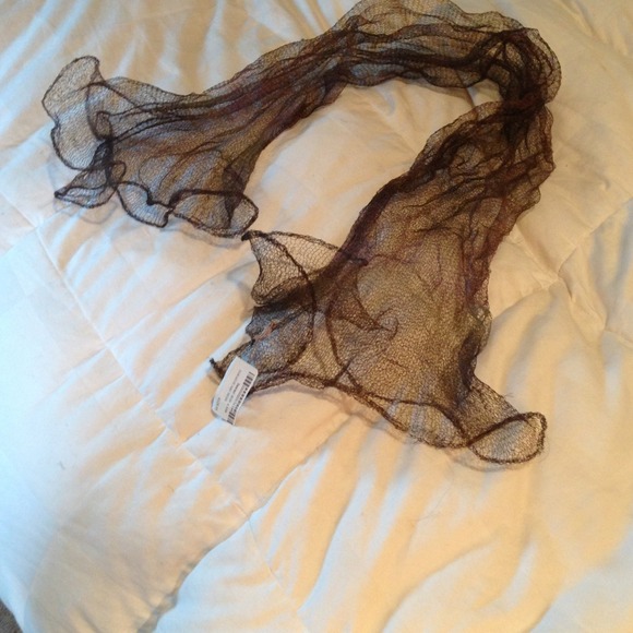 Stunning Wire Mesh Posable Scarf/Belt - Picture 3 of 4