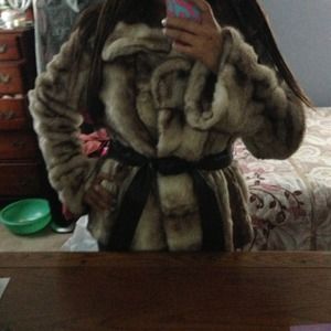 Newport News faux fur trendy jacket