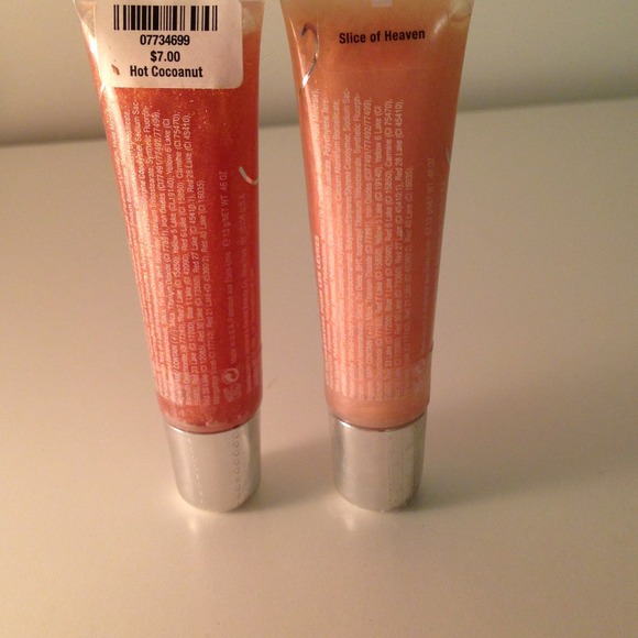 💕sold💕Victoria Secret lip gloss!!! - Picture 2 of 2