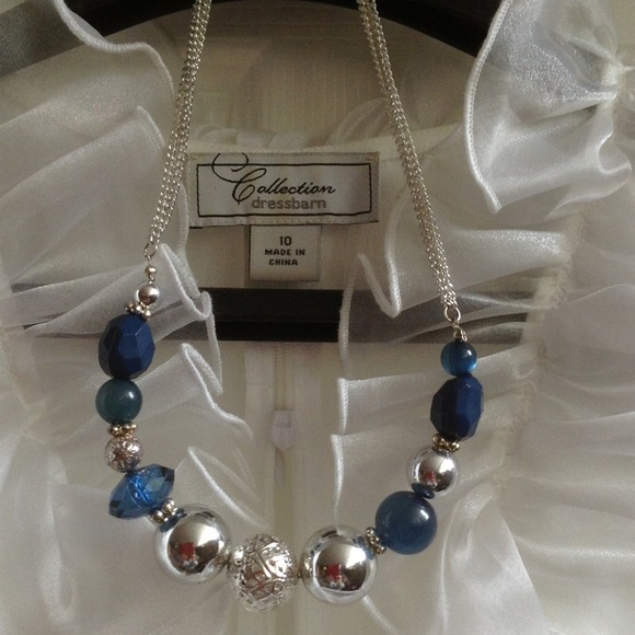 ❌GIFTED❌ Silver and Blue Chico's Neckless ! - Picture 3 of 4