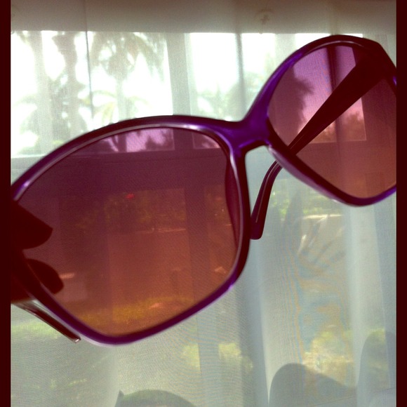 Cute Guess Sunglasses