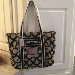 Cute! Cute! Coach Bag! SOLD