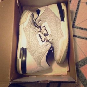 Air Jordan 3 Retro Flip