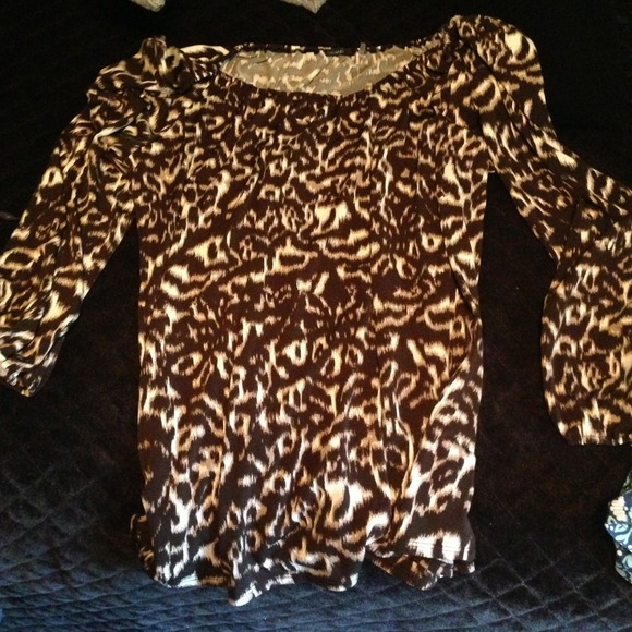 3 quarter shirt
