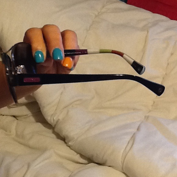 original coach sunglasses - Picture 2 of 3