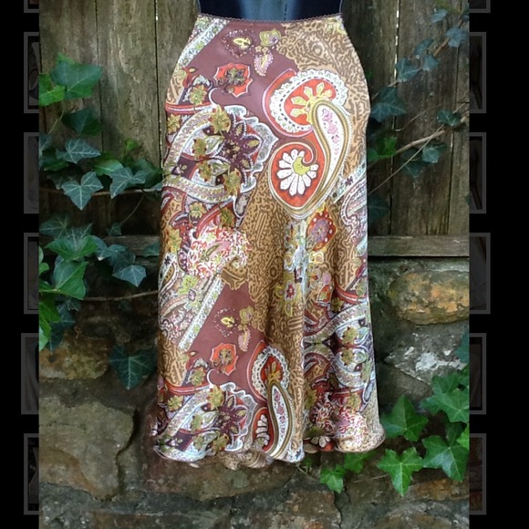 🙅SOLD Bundle for @tiffanyrl Pierre Cardin Skirt - Picture 4 of 5