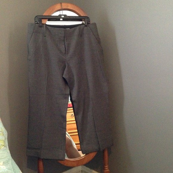Michael Kors Capri pants