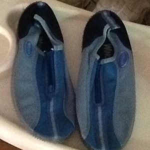 Water shoes
