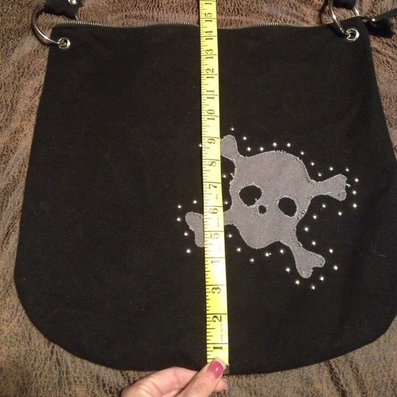 Skull purse