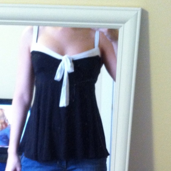 Reserved for Bundle! VS Black & white babydoll top - Picture 2 of 4