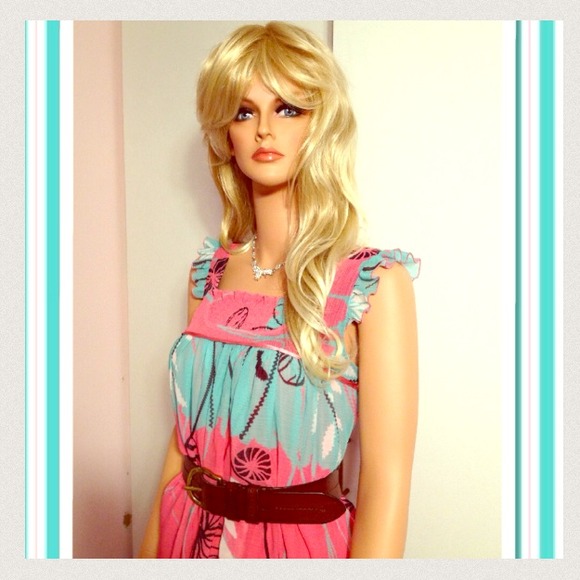 XOXO 💝 Sun Dress. Show Stopper !!! - Picture 3 of 4