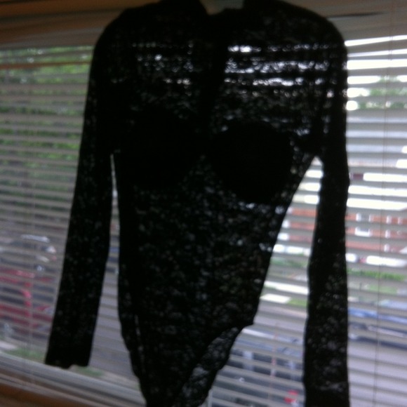 🔴SOLD🔴 Victoria Secret lacy body suit