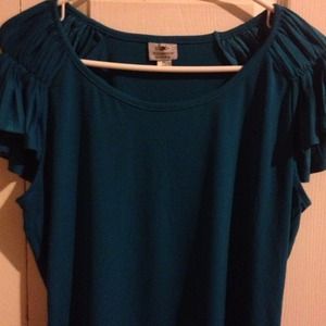 Blouse/ dressy shirt