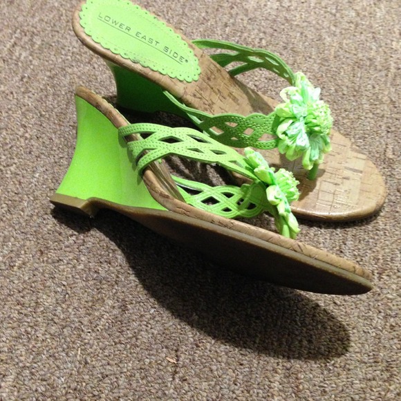 Sandal - Picture 2 of 2