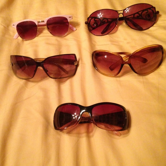 Random shades bundle and rain boots