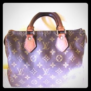 🚫SOLD🚫Authentic Louis Vuitton Speedy 25