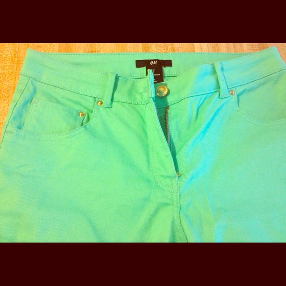 Blue/green H&M jeans. Never been worn! US size 6