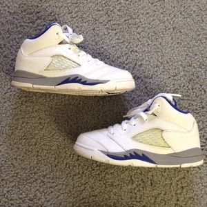 🏀Kids Jordan Retro 5🏀