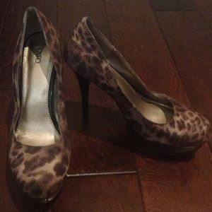 Leopard heels
