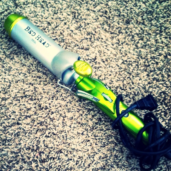 💚BED HEAD Curling Iron💚